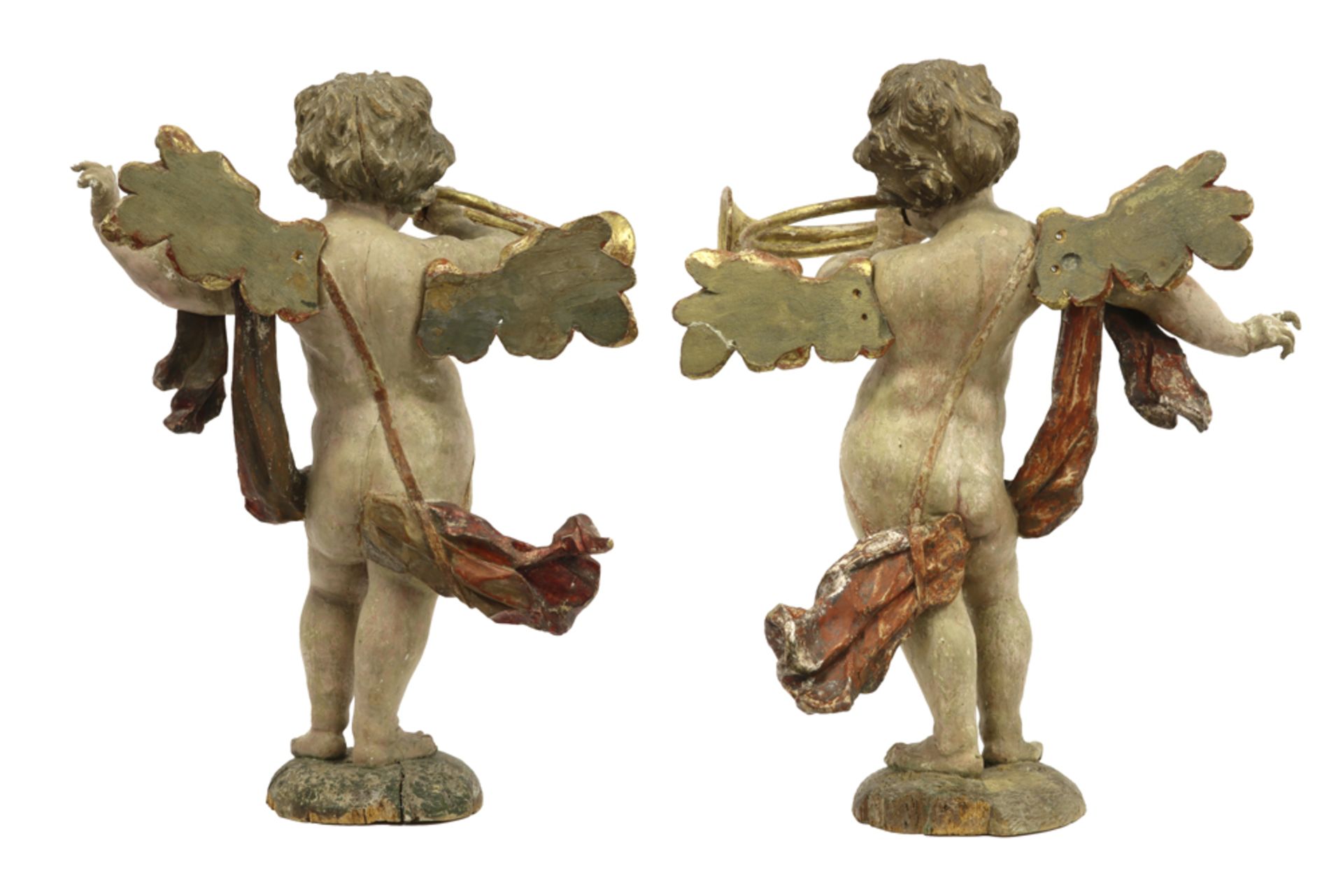 important pair of 17th Cent. baroque style sculptures in wood with original well preserved - Image 2 of 6