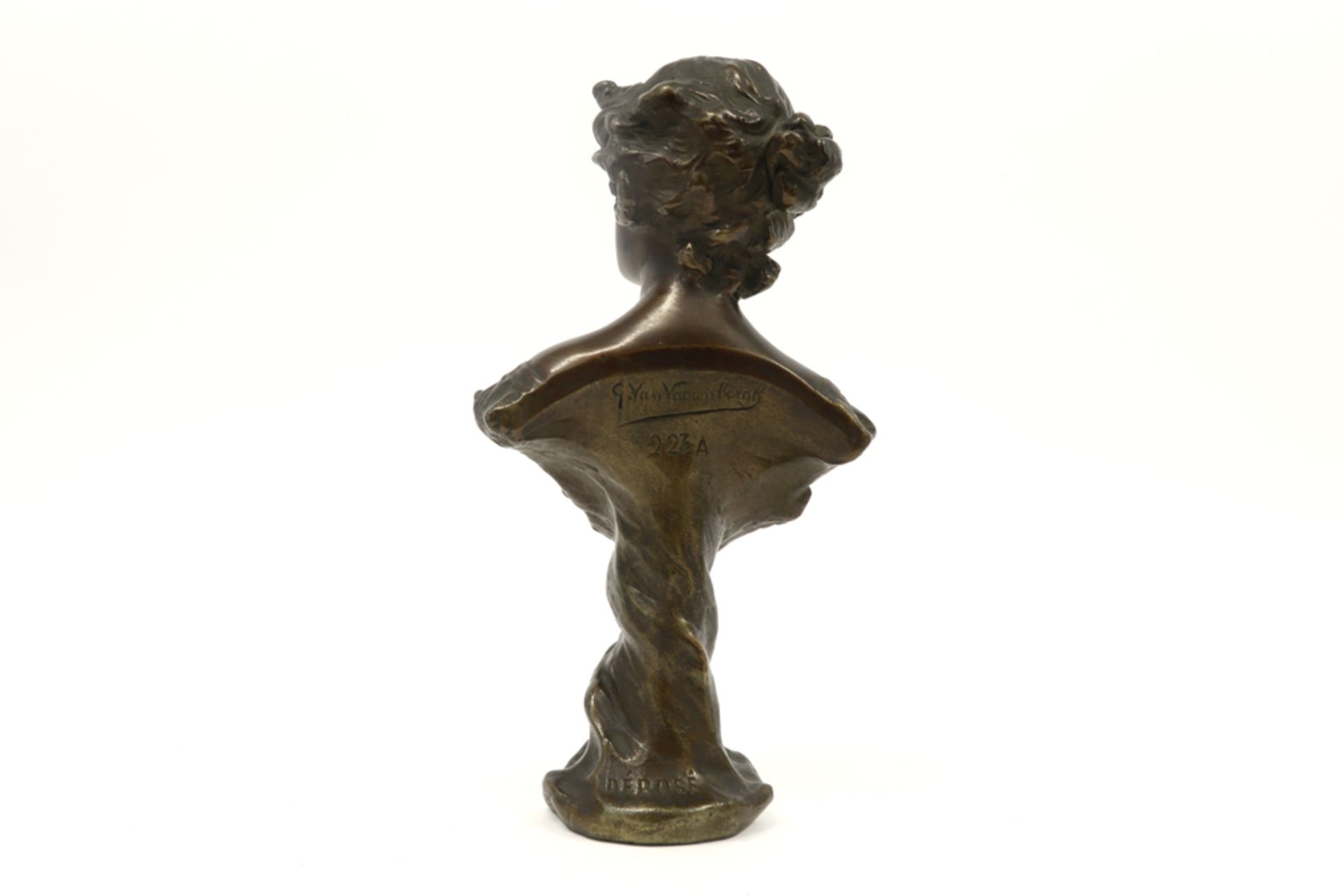 early 20th Cent. galvano-sculpture - signed Gustave Van Vaerenbergh and numbered||VAN VAERENBERGH - Image 3 of 4