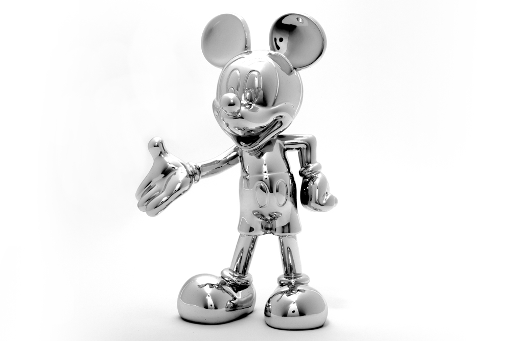 decorative silverplated resin "Mickey Mouse" sculpture||Decoratieve sculptuur in verzilverde resin
