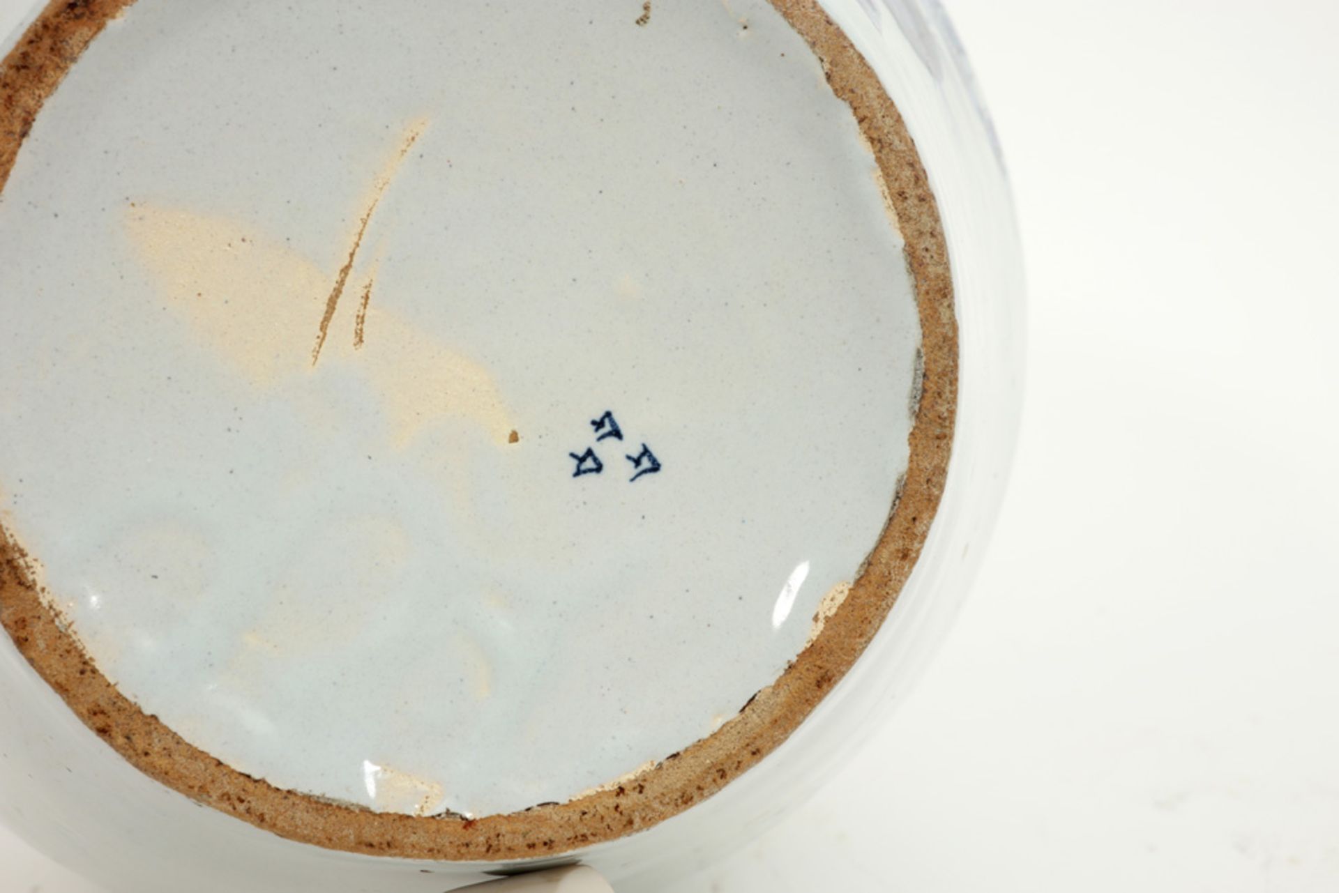 three 18th Cent. ceramic tobacco jars (two are marked) from Delft with a blue-white decor and brass  - Bild 6 aus 6