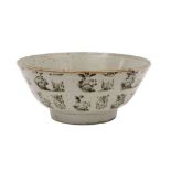 antique oriental bowl in porcelain with a decor with Chinese characters