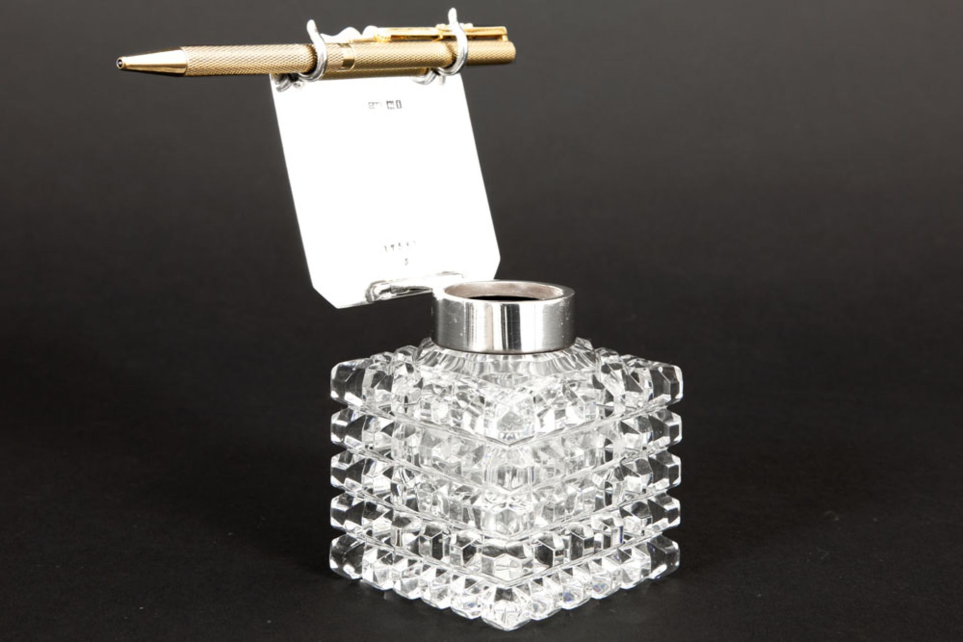 English Art Deco-inkwell in cut glass and marked silver - Image 3 of 4