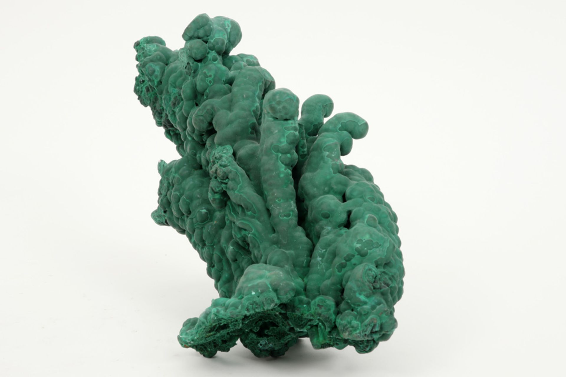 malachite stalactite with a quite special shape - Bild 3 aus 3