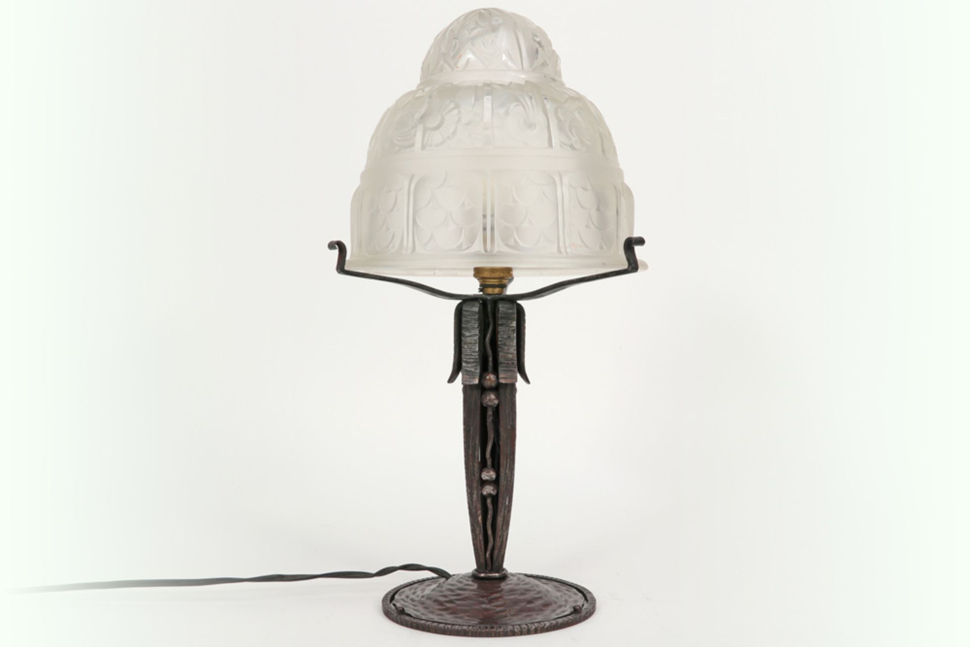 French Art Deco lamp in wrought iron and satinated crystal-glass