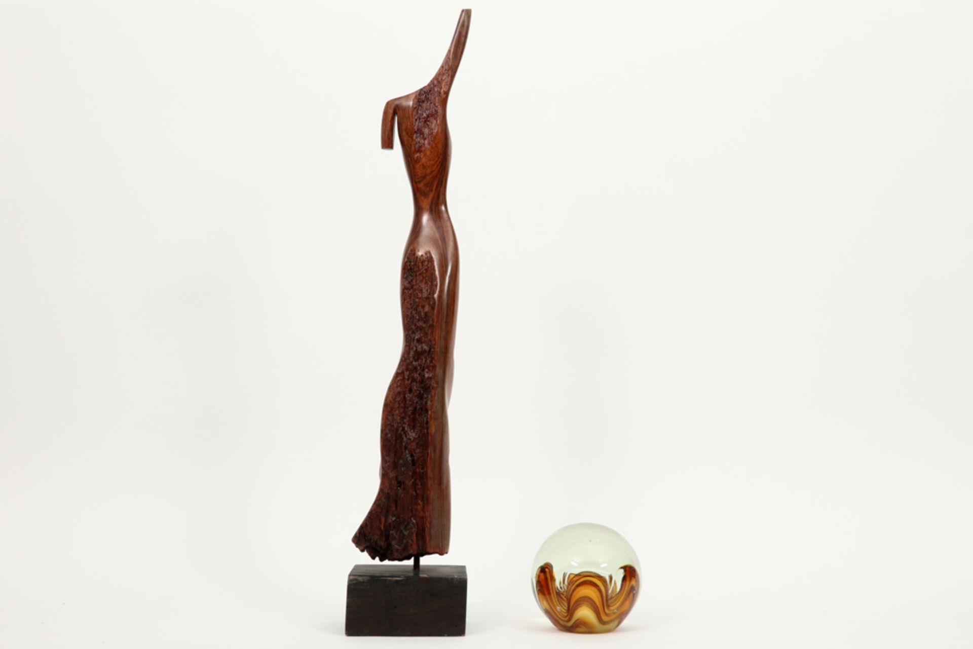 sculture in wood and a paperweight in Murano glass - Image 2 of 3