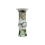 Chinese vase in porcelain with a Famille Verte decor with figures