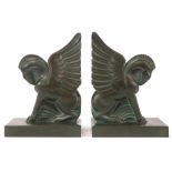 French pair of Georges-Henri Laurent signed Art Deco-book-ends in green patinated bronze ||LAURENT