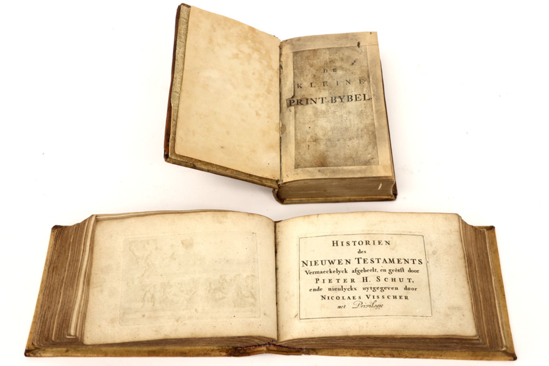 lot of two antique picture Bibles: - one published by Nicolaes Visscher with 144 (?) numbered - Image 3 of 6