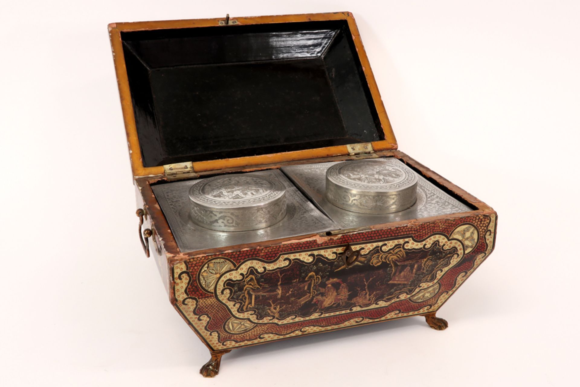 beautiful Chinese style lacquerware tea box with bronze ornamentation with its two original teaboxes - Image 3 of 5