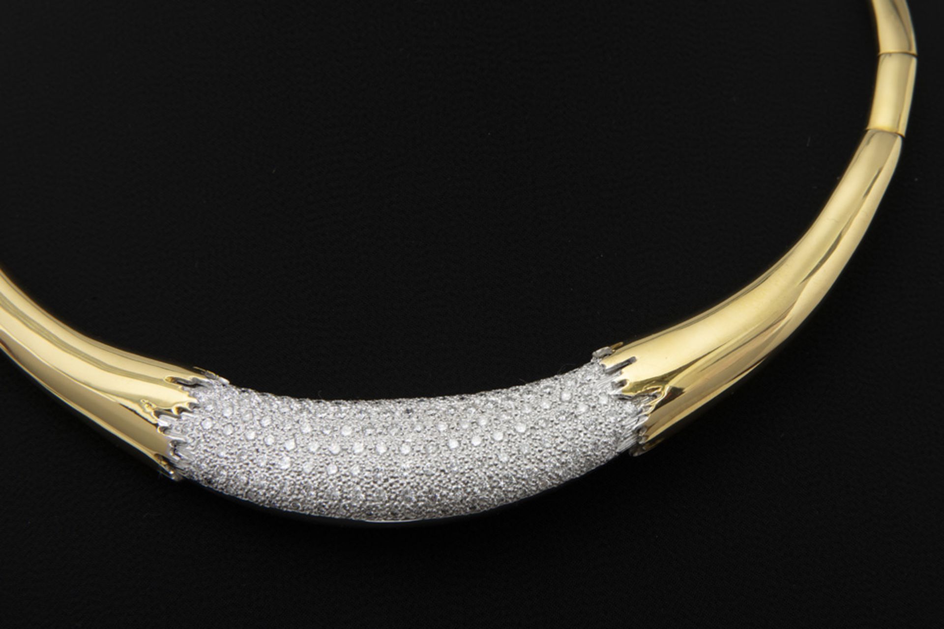 nineties design necklace in white and yellow gold (18 carat) with at least 3,50 carat of very high - Image 2 of 2