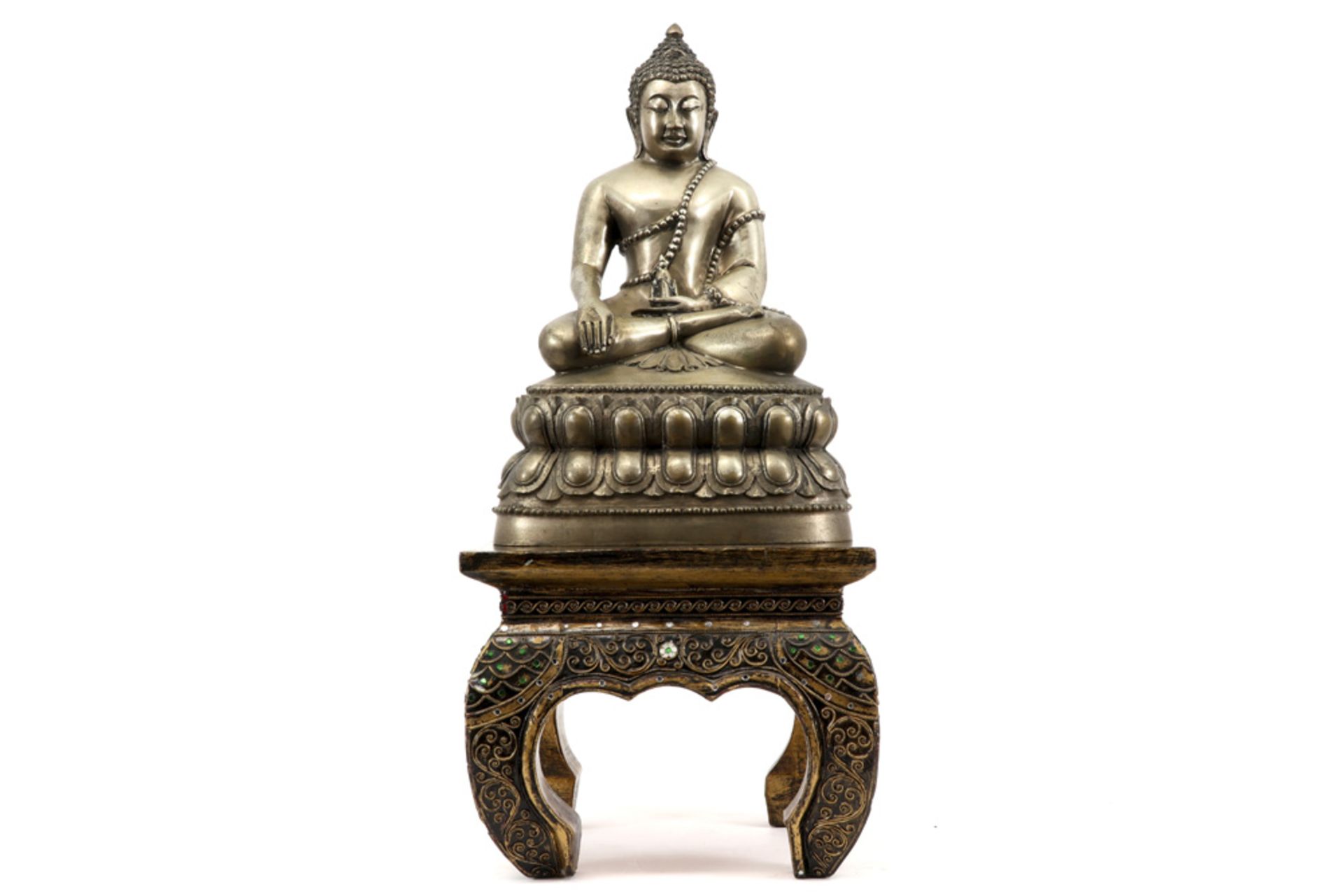 Burmese Shan style "Buddha" sculpture in silverplated bronze - on a gilded stand ||Birmaanse