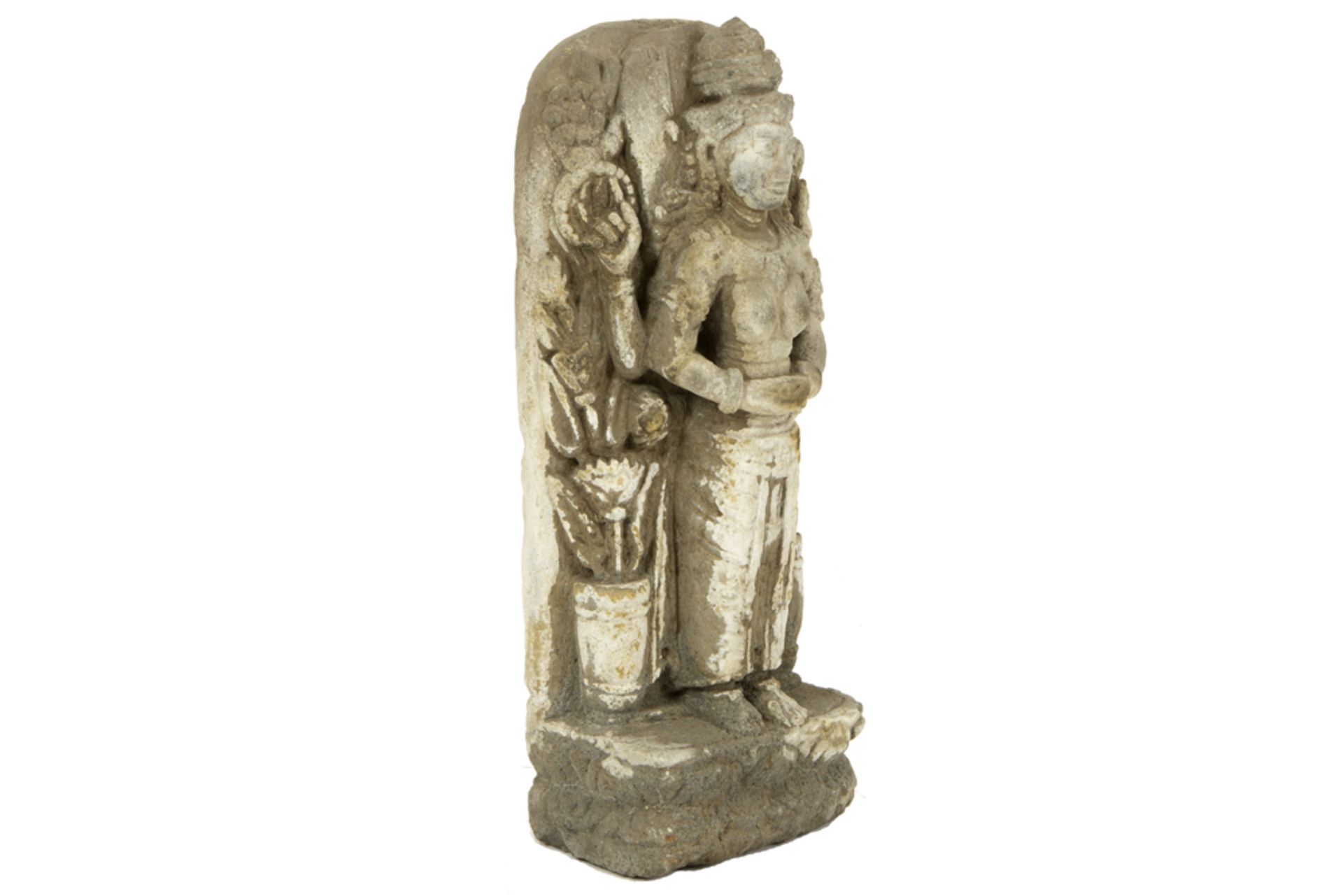presumably 16th/17th Cent. Indian stone "Four armed female deity" sculpture ||INDIA - alicht 16°/17° - Image 2 of 4