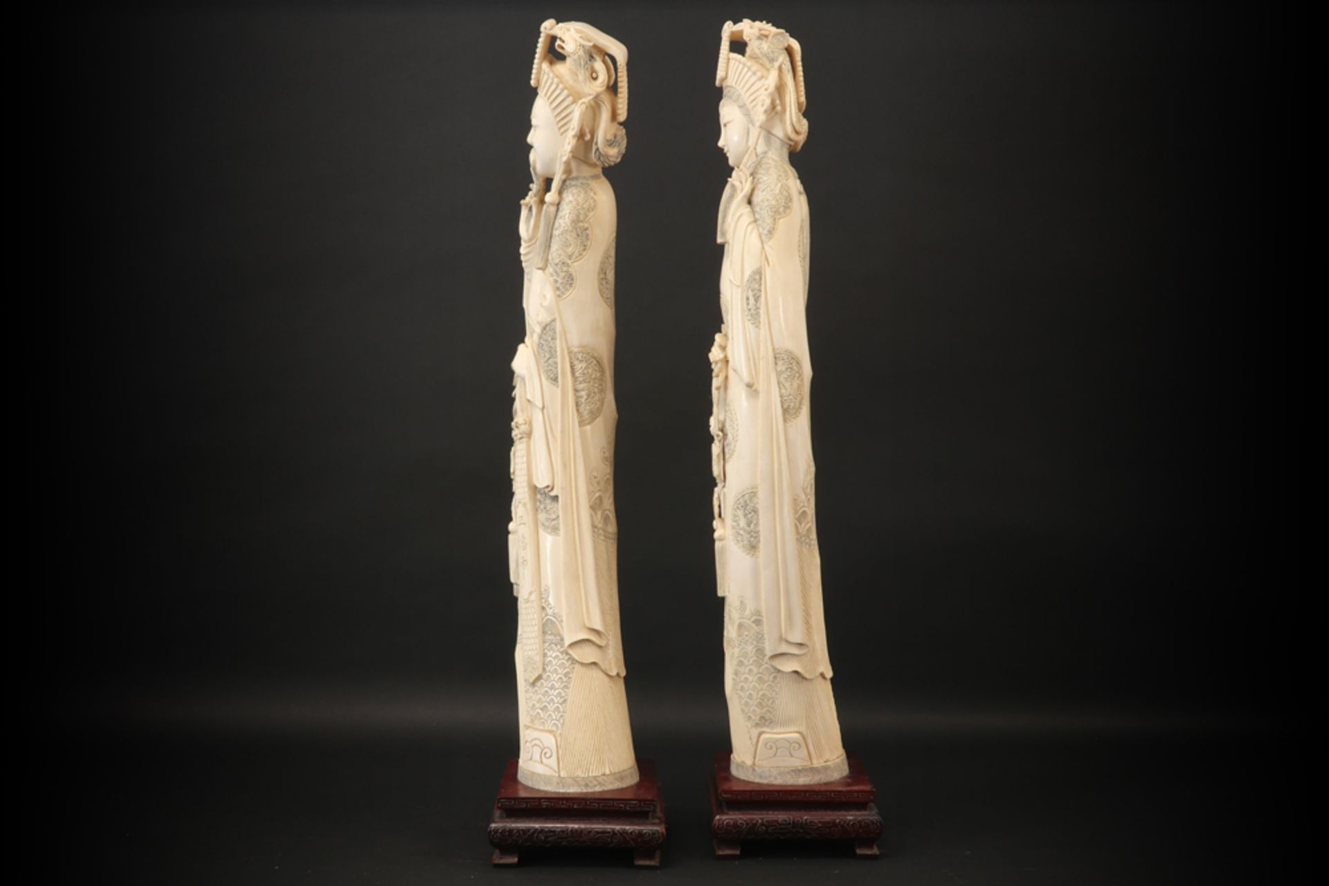 pair of quite big 1930's Chinese ivory "Emperor" and "Empress" sculptures - with CITES - Image 4 of 4