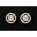 pair of earrings in pink gold (18 carat) with ca 1,40 carat of high quality brilliant cut