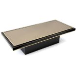 eighties' rectangular coffee-table in chromed and gilded metal ||Rechthoekige designsalontafel van