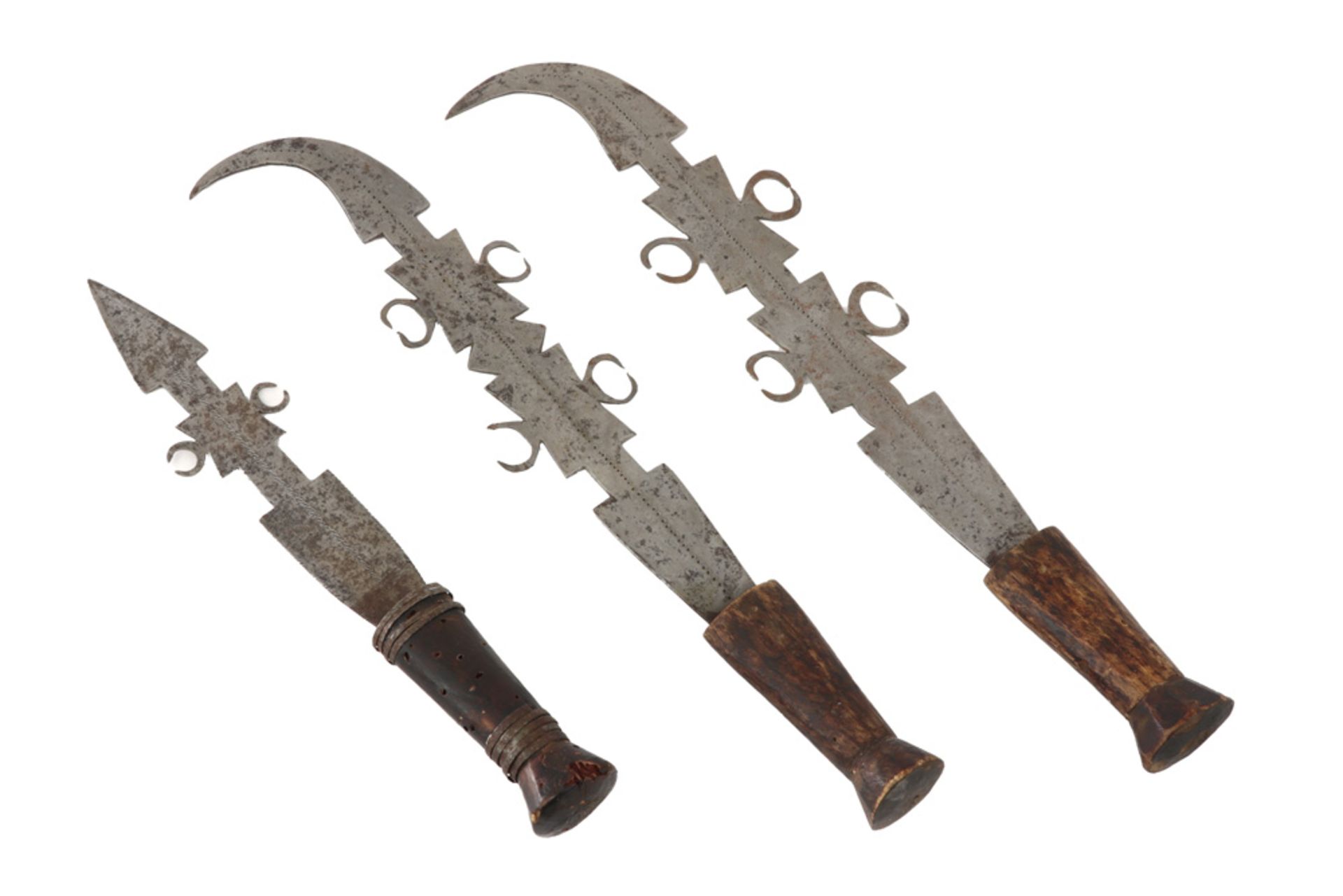 four African prestige knives : - three Congolese of the Ekonda/Kundu - one from the region of Lake - Image 4 of 5
