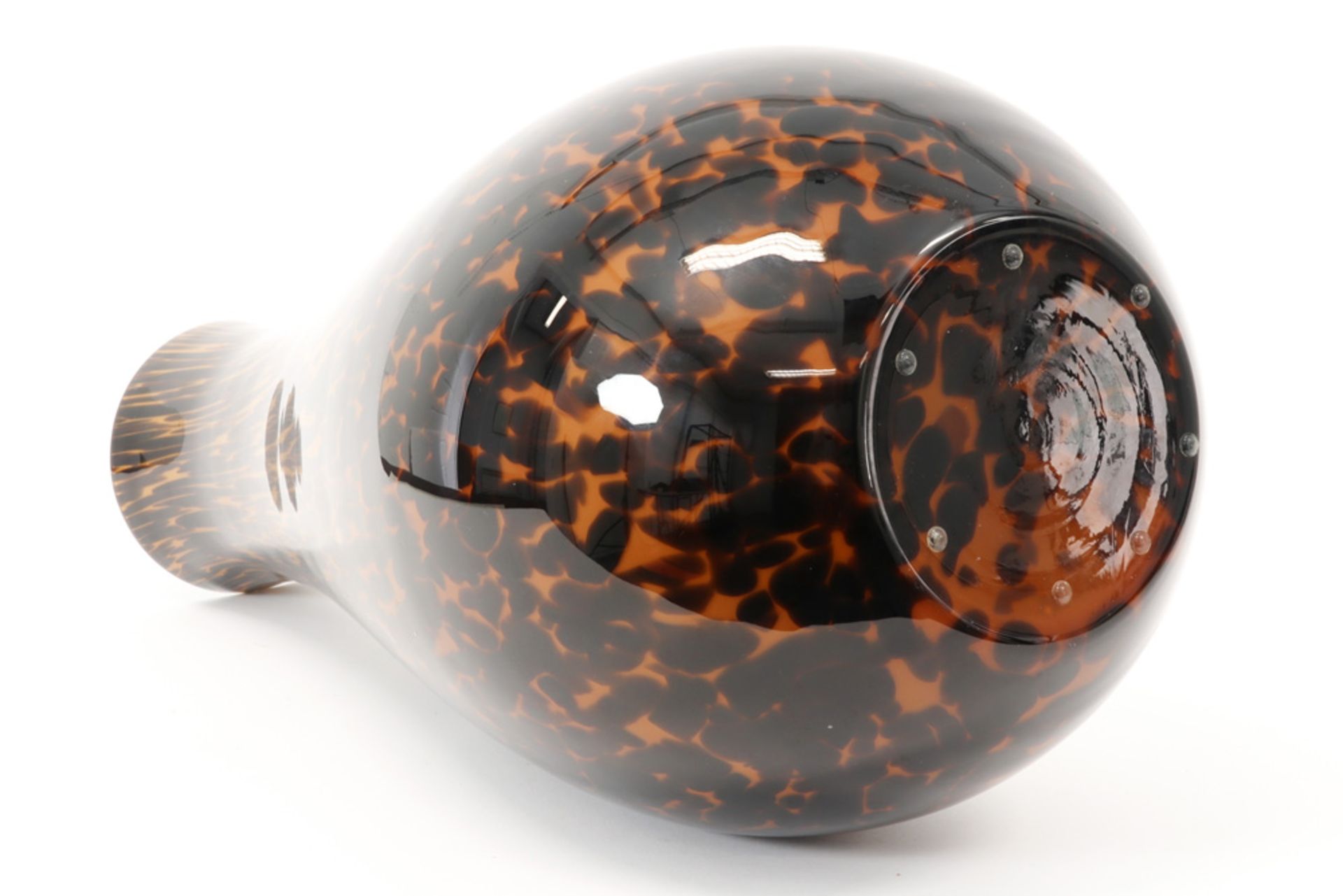 vase in glass with a tortoise-like decor ||Vaas in glas met schildpad-look - hoogte : 60,5 cm - Image 3 of 3