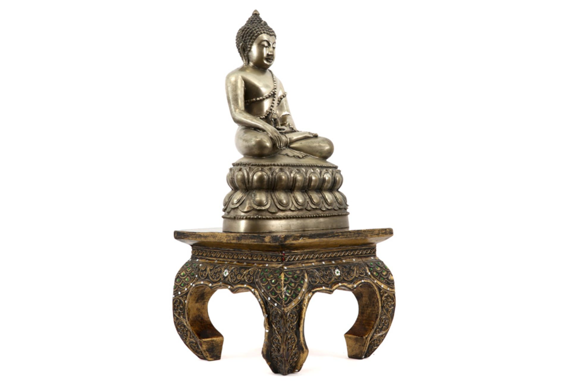 Burmese Shan style "Buddha" sculpture in silverplated bronze - on a gilded stand ||Birmaanse - Image 2 of 6