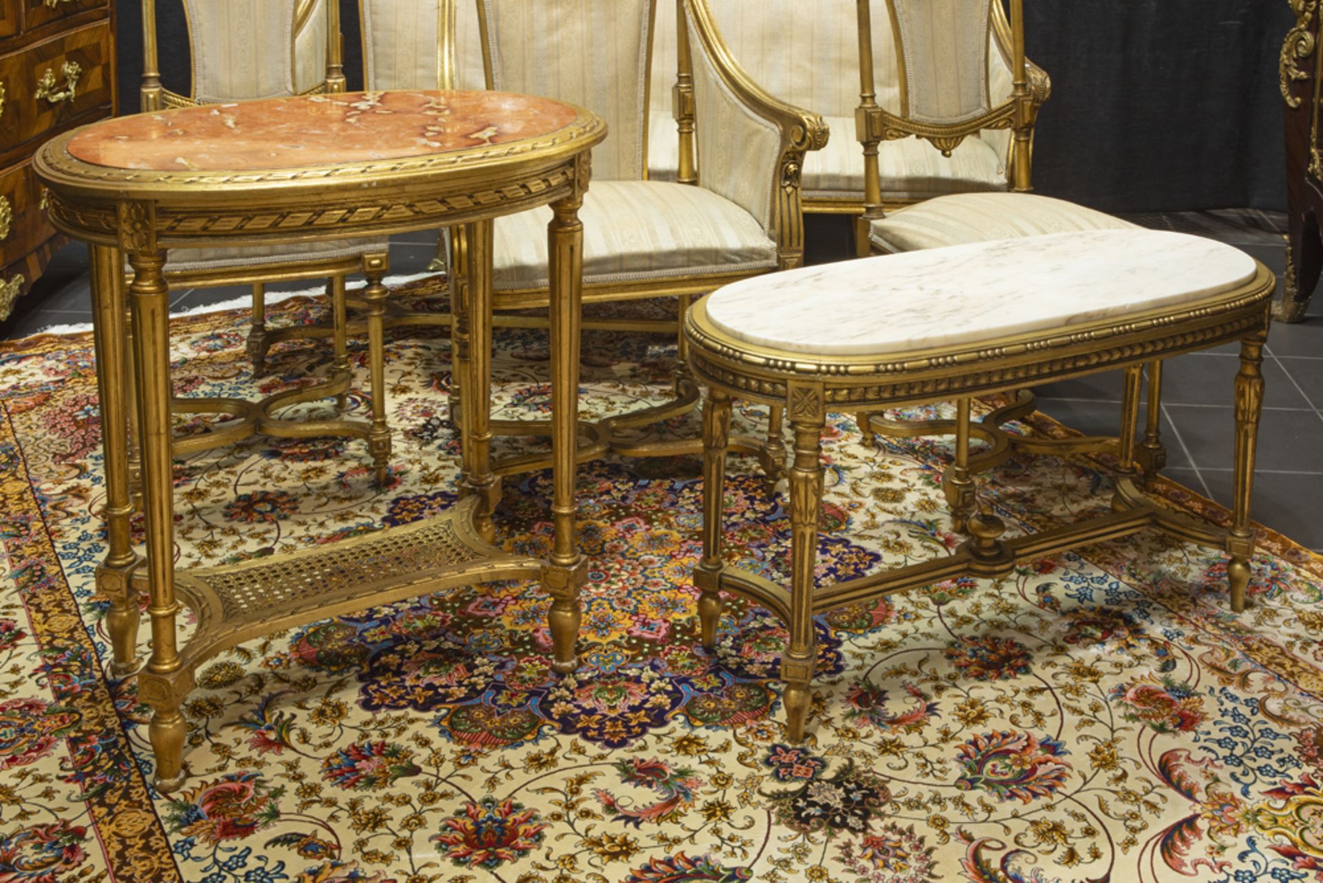 6pc neoclassical salon suite in sculpted and gilded wood with a Louis XVI design and ornamentation : - Image 2 of 4