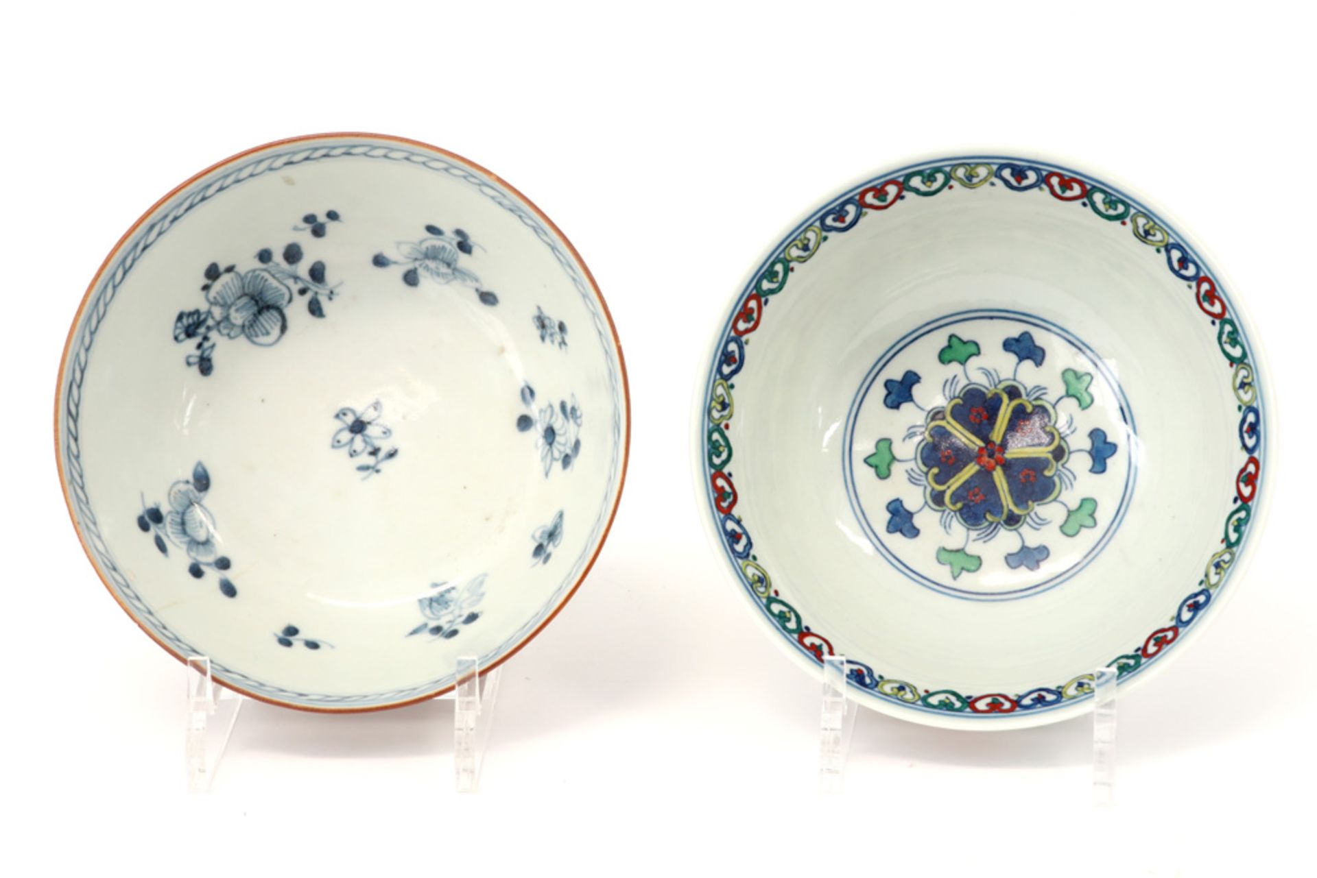 two Chinese bowls : an 18th Cent. Capucin one with blue-white and another with a polychrome - Image 2 of 3