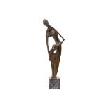 "Mother and child" sculpture in bronze on its marble stand - ca 1950/60 ||Fifties'/sixties'