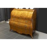 18th Cent. Dutch neoclassical bureau in marquetry ||Achttiende eeuwse Hollandse Louis XVI-secretaire