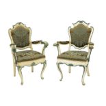 pair of 18th Cent. Venetian armchairs in sculpted and polychromed wood ||ITALIË - 18° EEUW paar