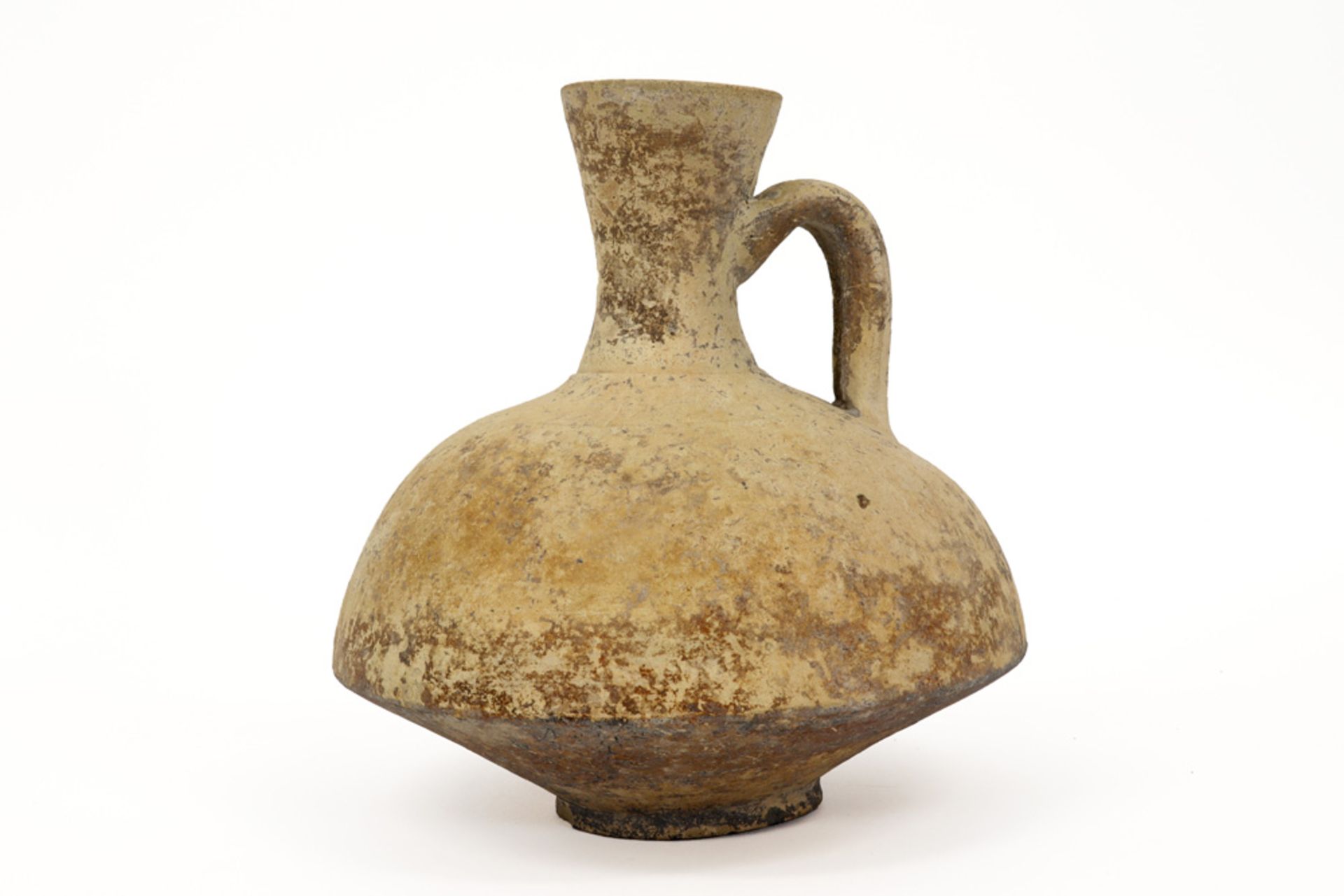 2nd/3d Ancient Rome pitcher in earthenware ||OUD-ROME - 2° tot 3° EEUW typische kruik in aardewerk - - Image 2 of 4