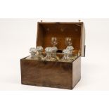 antique (travel) licquor cellar in mahogany with original content (6 decanters and two glasses) ||