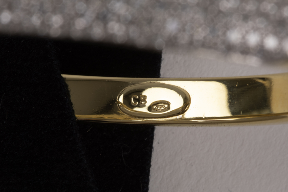 Carl Bucherer signed bracelet in yellow and white gold (18 carat) with ca 2 carat of very high - Image 3 of 3