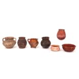 various lot with ceramic vases and bowls ||Varia kommen en vaasjes in keramiek