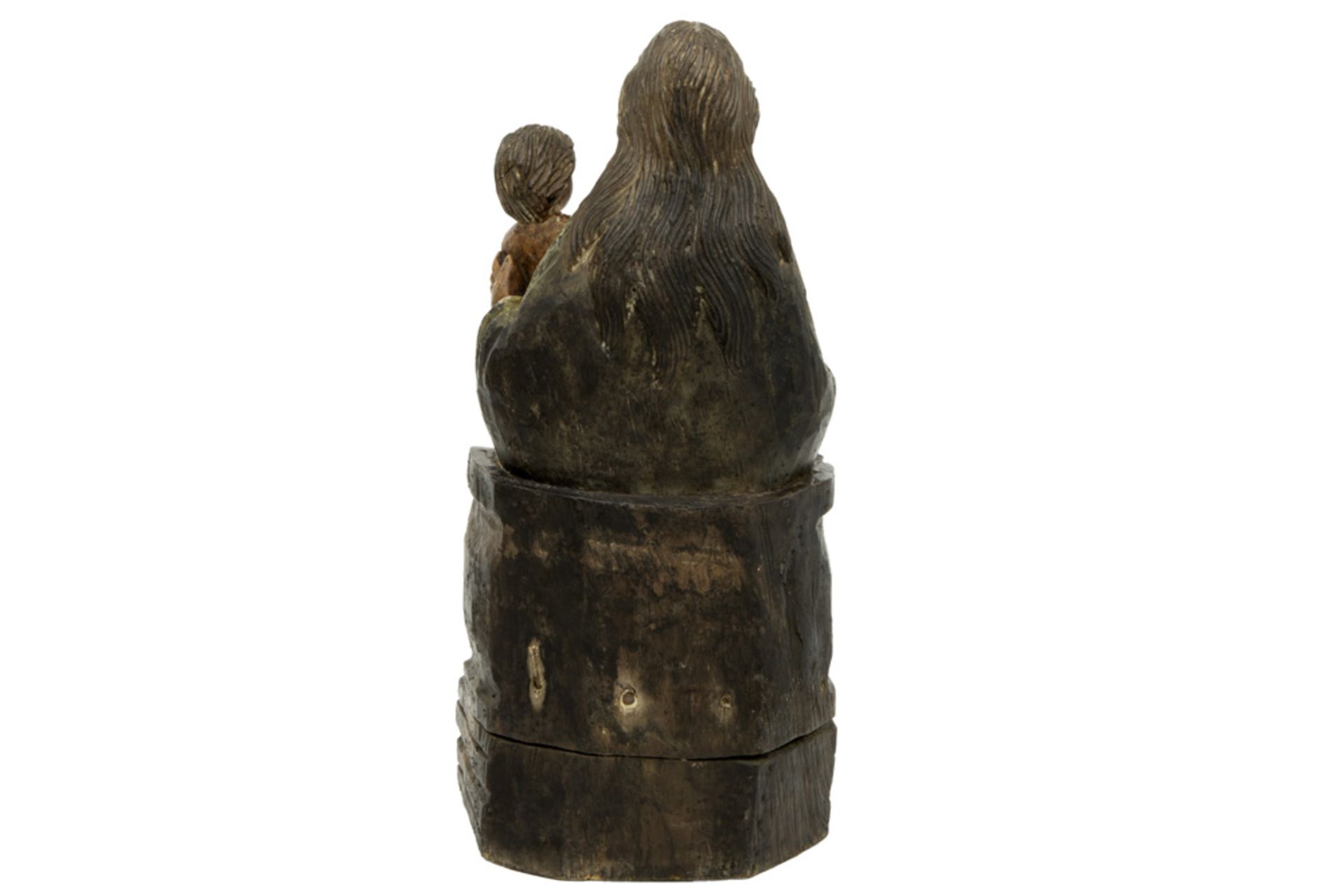 antique "Madonna with child" sculpture in wood with remains of the original polychromy || Antieke - Image 4 of 4