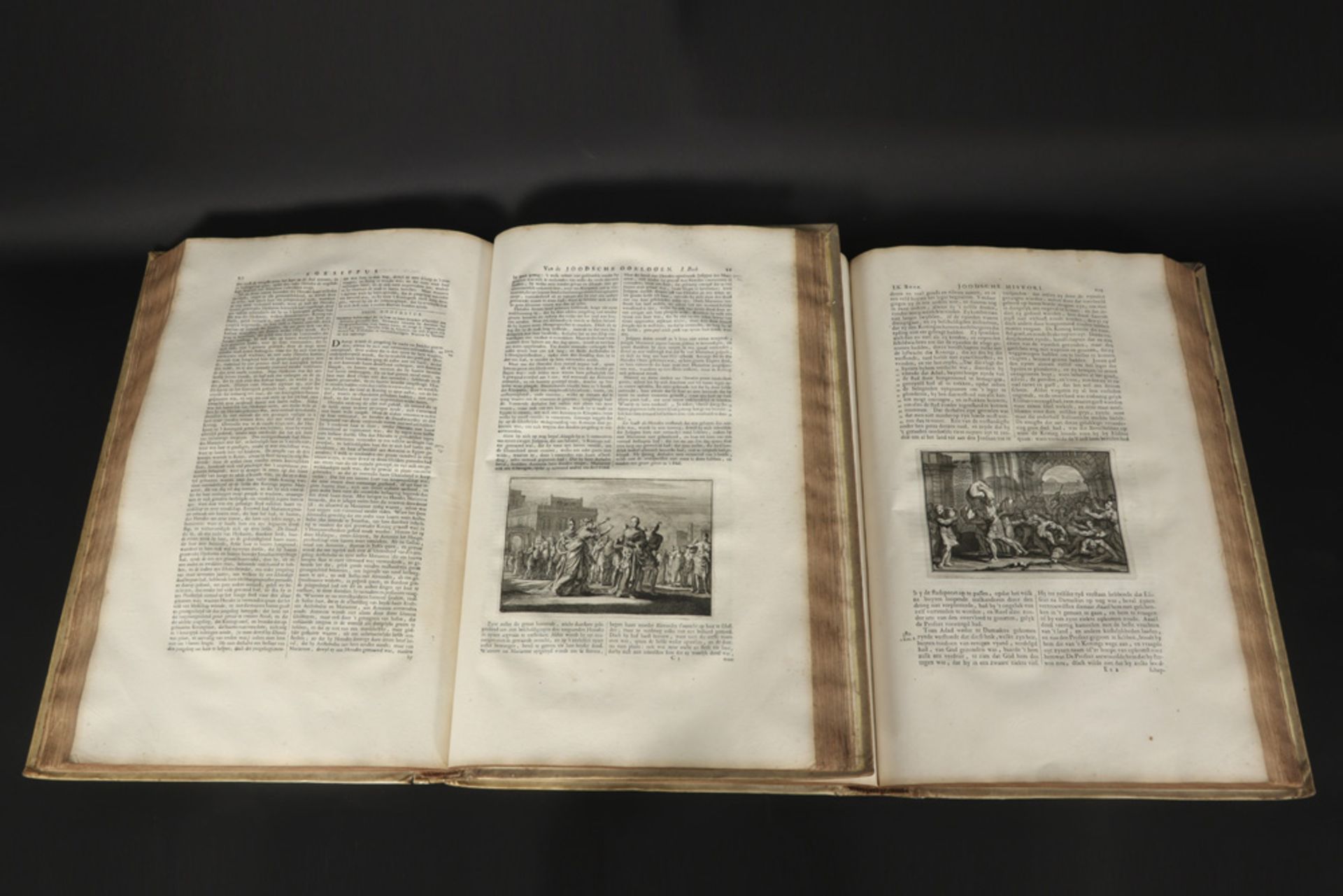 two in parchment bound books with all the works by Flavius Josephus dd 1722 - with many original - Image 4 of 4