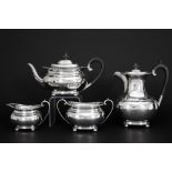English 4pc coffee and teaset in Harrison Brothers & Howson signed and marked silver || HARRISON
