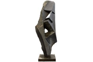 20th Cent. Lameck Bonjisi sculpture in stone - with photo certificate || BONJISI LAMECK (1973 -