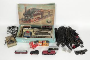various lot for a model train with wagons, rails, ... || Lot met modeltreinen, - wagons, sporen, ...