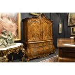 quite exceptional 18th Cent. Louis XV style cabinet in burr of walnut with rare small sizes and with