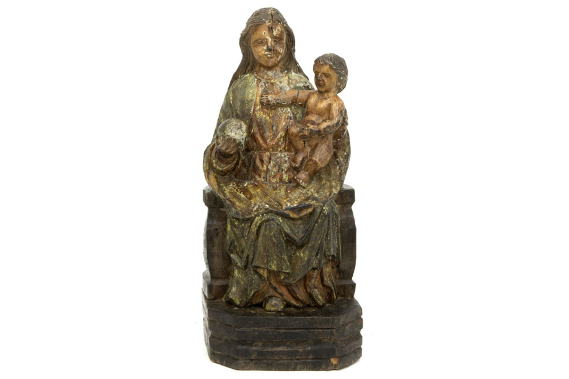 antique "Madonna with child" sculpture in wood with remains of the original polychromy || Antieke
