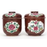 two 18th Cent. Chinese lidded pots in "Capucin" porcelain with a 'Famille Rose' decor || Lot van