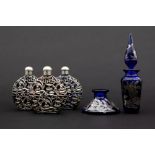 five glass flasks with silver overlay || Lot van vijf flacons in kristalglas met overlay in