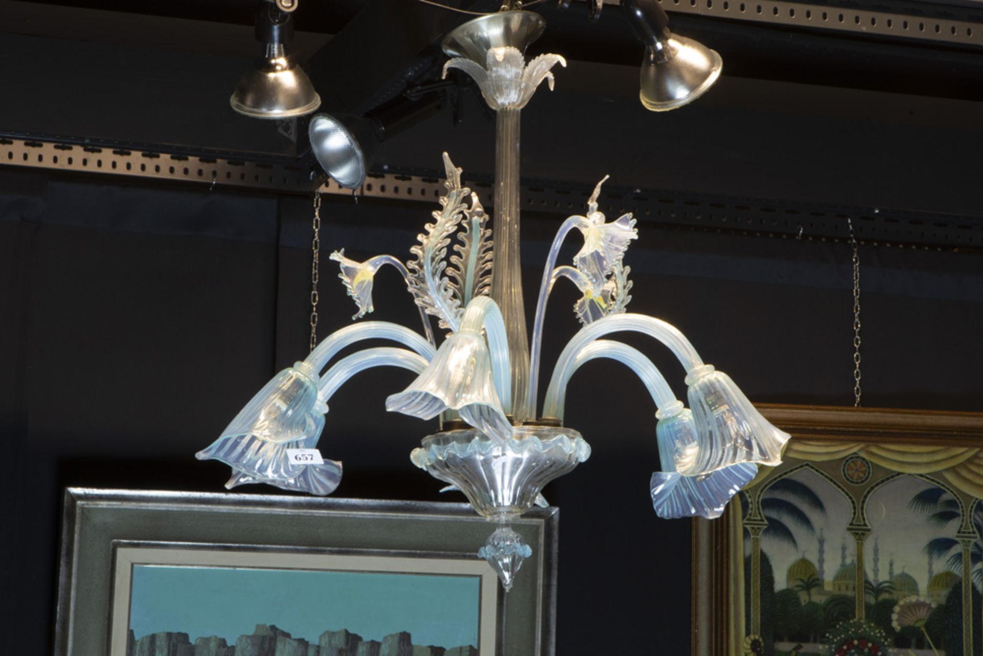 fifties'/sixties Murano chandelier in light blue glass || Schattige luster in lichtblauw Murano-glas