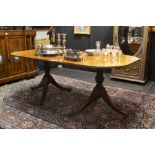 antique English Regency style table in mahogany with one extension || Antieke Engelse Regency-