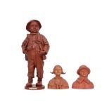 three 'antique' sculptures in terracotta || Lot van drie 'antieke' sculpturen in terracotta : twee