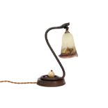 Müller frêres Lunéville signed Art Deco lamp with a bronze snake-shaped base and a shade in pâte