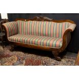 antique Charles X style settee in mahogany || Antieke Charles X-canapee met typische liervorm en