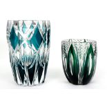 two Belgian vases in VSL crystal || Lot van twee vazen in geslepen, deels gekleurd kristal Val-St-