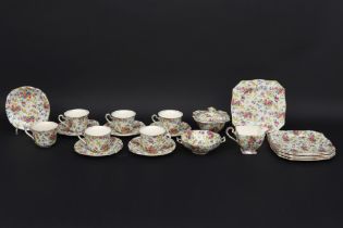 21pc coffeeset in Royal Winton marked ceramic || 21-delig koffieservies in faïence, gemerkt "Royal