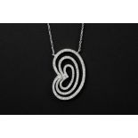 pendant with a concentric heart design in white gold (18 carat) with more than 1,50 carat of