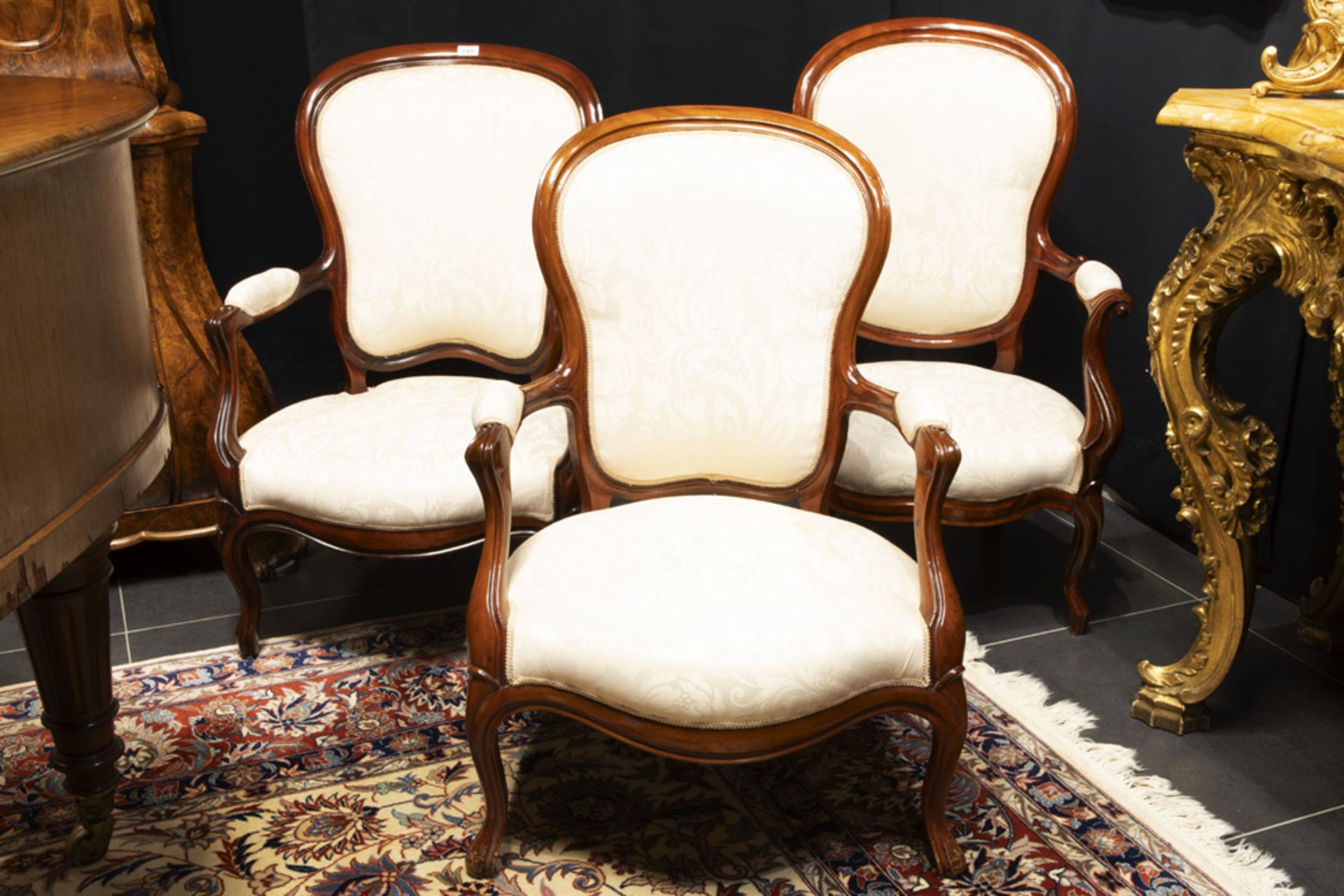 6pc salon suite with three armchairs, two chairs and an occasional table with glass top || - Image 2 of 4