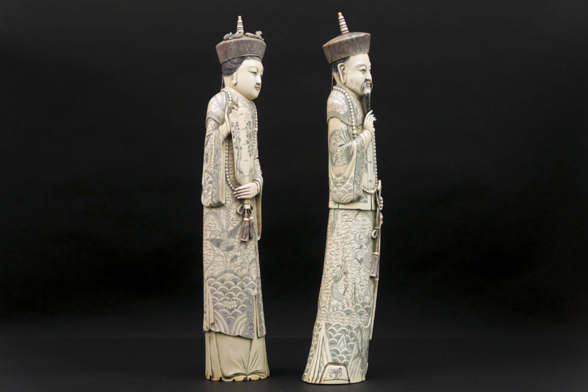 pair of big Chinese "Emperor and Empress" sculptures in ivory - with EU CITES certification || - Bild 2 aus 5